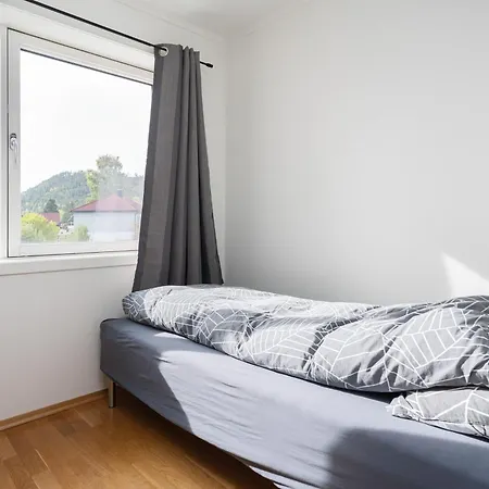 Hybelmotell Apartment 3*